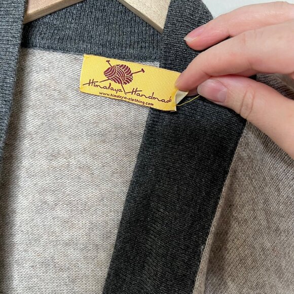 Himalaya Handmade Cashmere Poncho Cardigan Contrast Shawl Gray Open Front - Picture 4 of 6